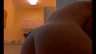 Thiccthugga Ride orgasm with Dildo – Onlyfans video